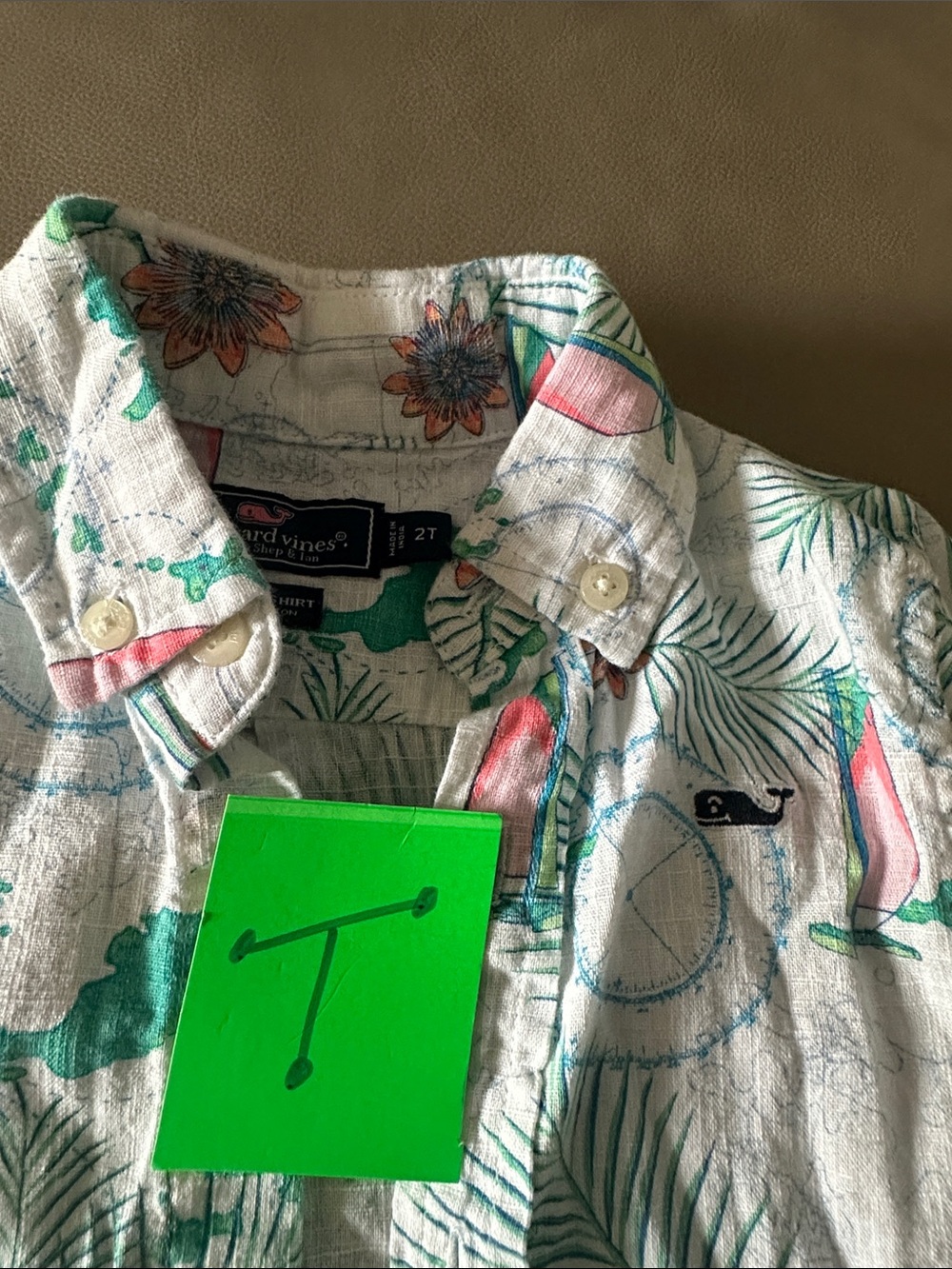Vineyard Vines White Short-Sleeve Button-Down with Green & Pink Tropical Print - Picture 2 of 4